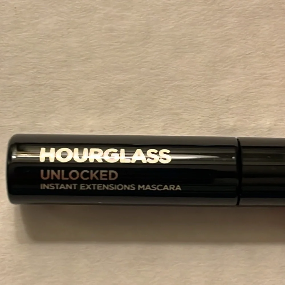Hourglass this mascara